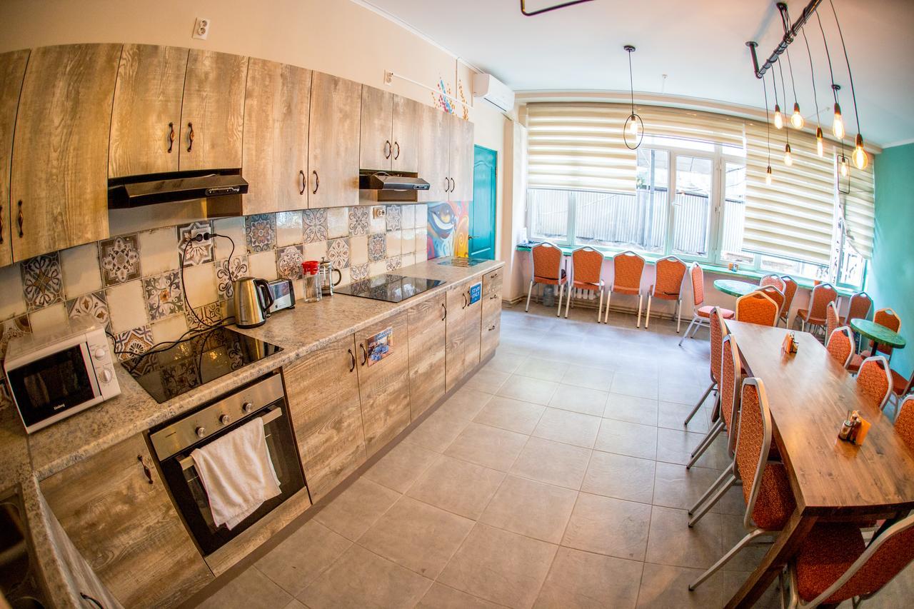 West Point Soul Hostel الماتي المظهر الخارجي الصورة